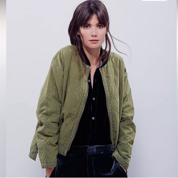 Free People Jackets & Blazers - ✅sold ✅FREE PEOPLE Quilted Aviator Jacket size XS